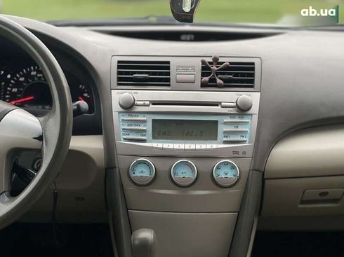 Toyota Camry 2007 - фото 16