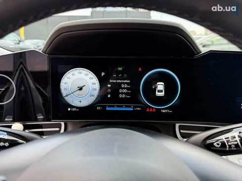 Hyundai Elantra 2024 - фото 18