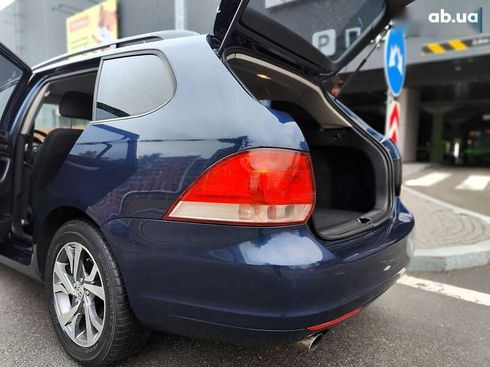 Volkswagen Golf 2010 - фото 15