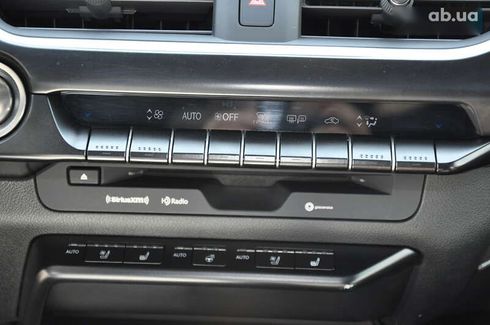 Lexus UX 2019 - фото 19