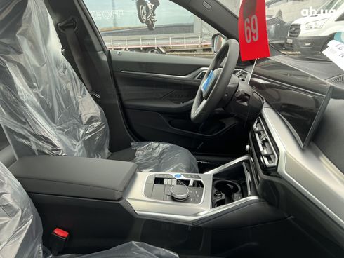 BMW i4 2024 - фото 28