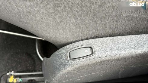 Renault Duster 2017 - фото 23