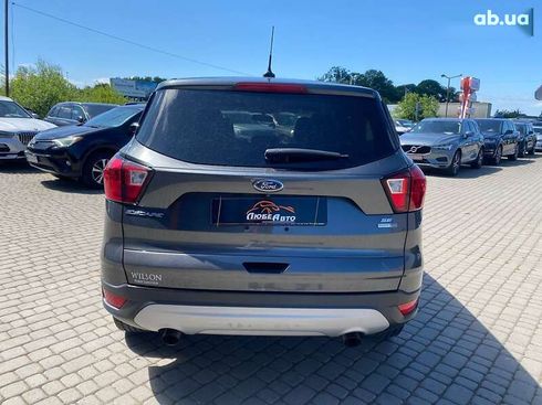 Ford Escape 2018 - фото 6