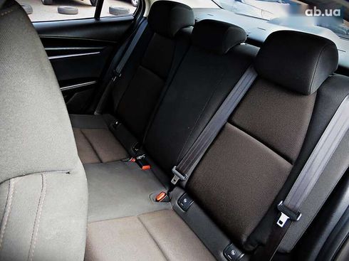 Mazda 3 2020 - фото 14