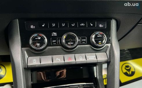 Skoda Karoq 2022 - фото 12