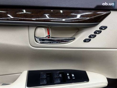 Lexus ES 2015 - фото 15