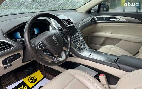 Lincoln MKZ 2017 - фото 12
