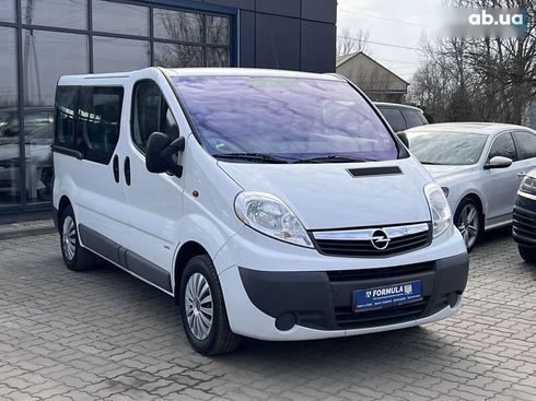 Opel Vivaro 2012 - фото 3