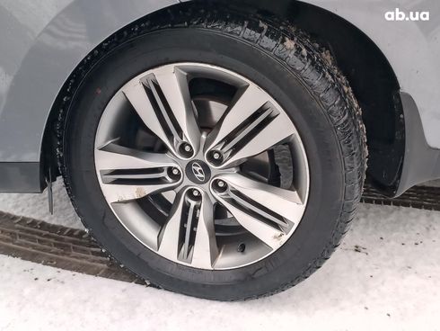 Hyundai ix35 2013 серый - фото 4