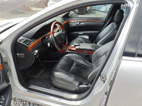 Mercedes-Benz S-Класс 2008 серебристый - фото 10
