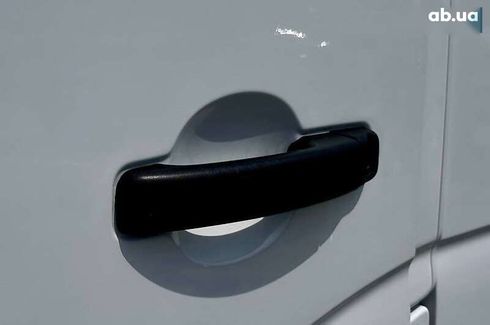 Opel Movano 2011 - фото 14