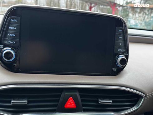 Hyundai Santa Fe 2019 серый - фото 45