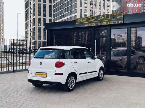 Fiat 500L 2020 - фото 6