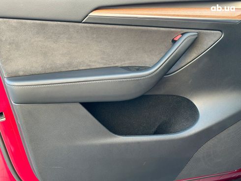 Tesla Model Y 2024 красный - фото 10