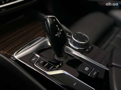 BMW 5 серия 2018 - фото 4