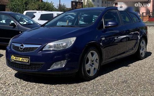 Opel Astra 2011 - фото 3