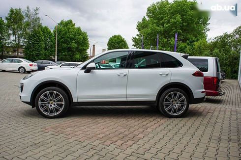 Porsche Cayenne 2017 - фото 9