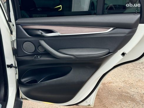 BMW X5 2016 белый - фото 24