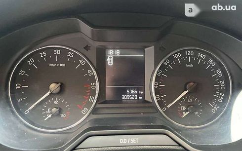 Skoda Octavia 2015 - фото 15