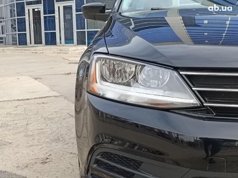 Volkswagen Jetta 2017 черный - фото 10