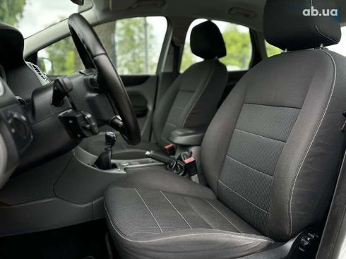 Ford Focus 2008 - фото 29