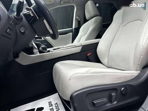 Lexus RX 2020 - фото 14
