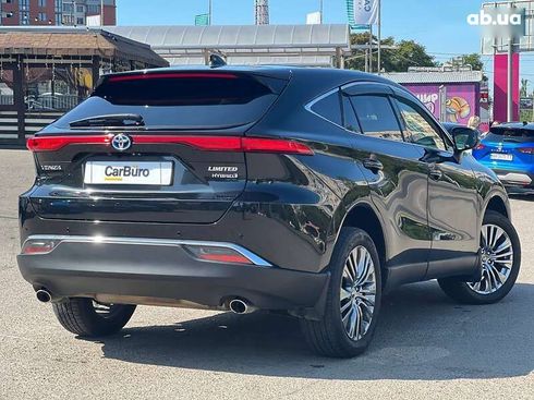 Toyota Venza 2021 - фото 10