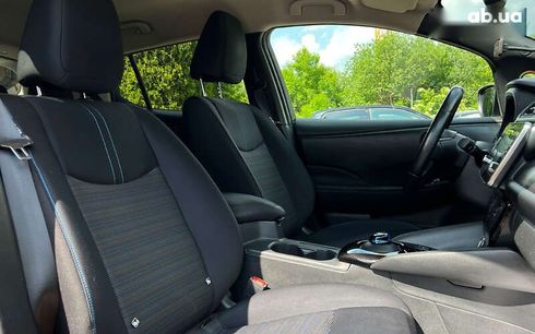 Nissan Leaf 2018 - фото 15