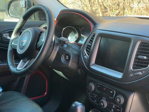 Jeep Compass 2017 черный - фото 15