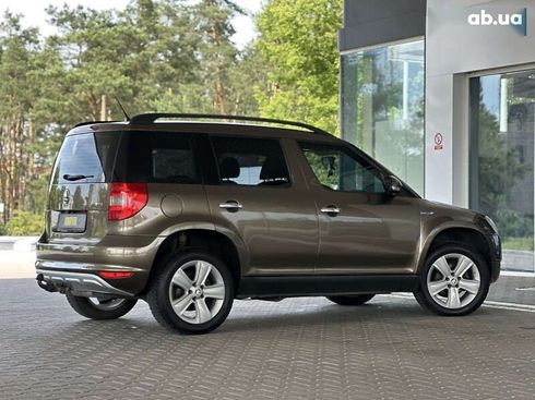 Skoda Yeti 2012 - фото 11