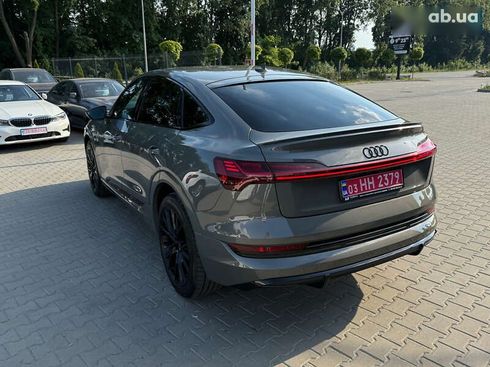 Audi E-Tron 2022 - фото 5