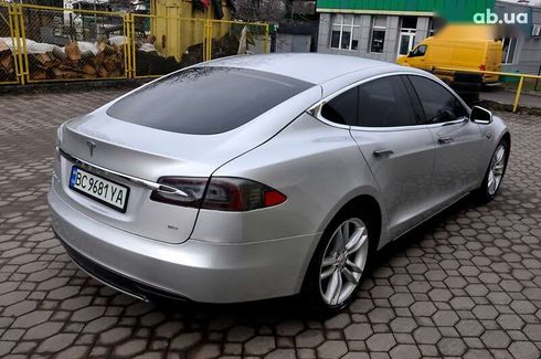 Tesla Model S 2013 - фото 6