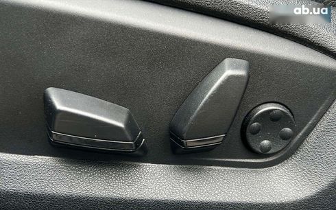 BMW 5 серия 2015 - фото 15