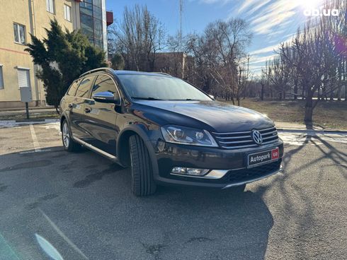 Volkswagen passat alltrack 2014 черный - фото 7