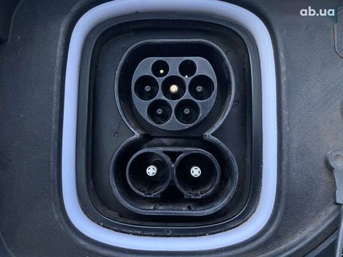 Hyundai Kona Electric 2022 - фото 21