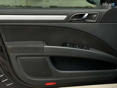 Skoda Superb 2012 - фото 16