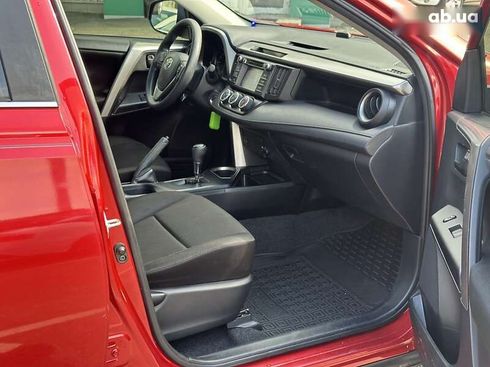 Toyota RAV4 2016 - фото 25