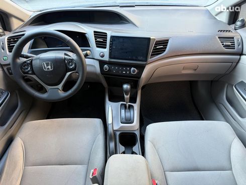Honda Civic 2012 черный - фото 13