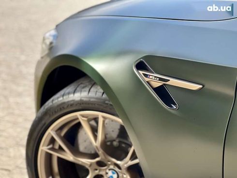 BMW M5 2022 - фото 29