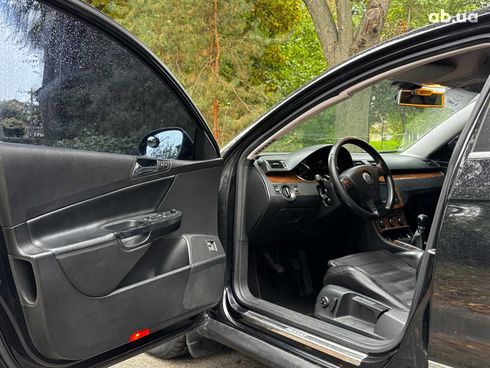 Volkswagen passat b6 2006 черный - фото 14