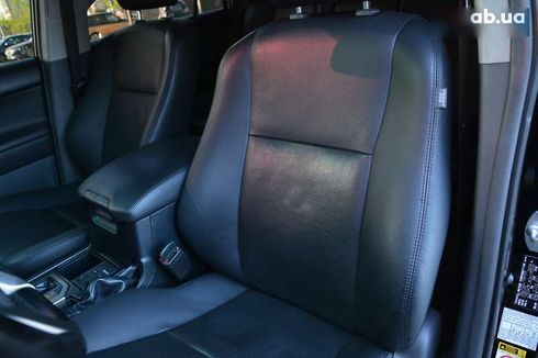 Toyota Land Cruiser Prado 2012 - фото 29