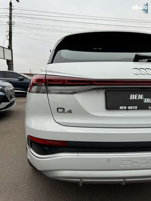 Audi Q4 e-tron 2023 - фото 14