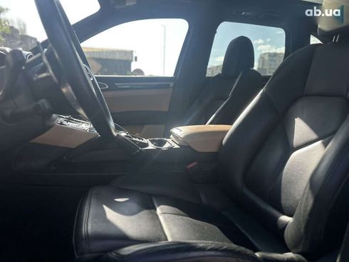 Porsche Cayenne 2017 - фото 11
