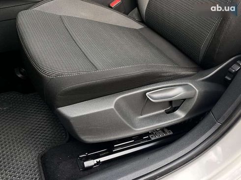 Skoda Octavia 2021 - фото 15