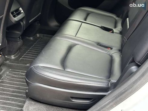 Tesla Model Y 2023 - фото 16