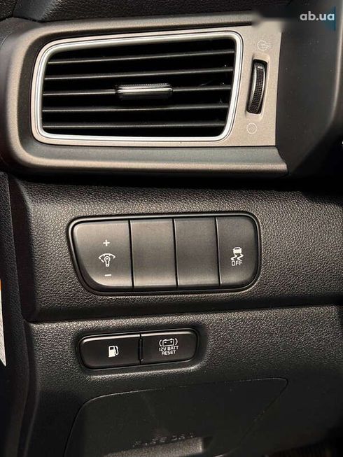 Kia Niro 2017 - фото 10