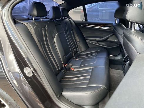 BMW 5 серия 2018 - фото 17