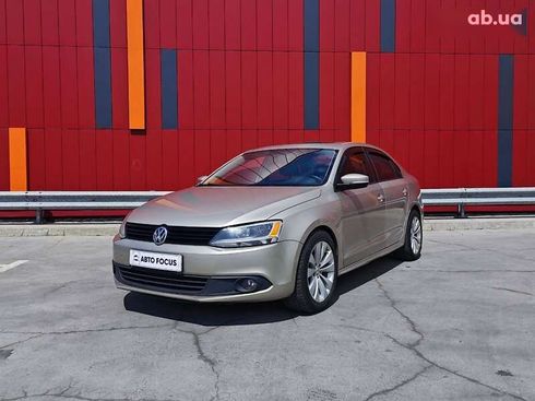 Volkswagen Jetta 2012 - фото 4