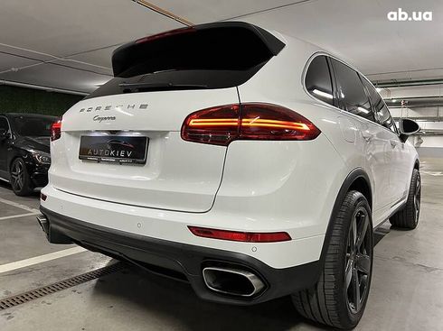 Porsche Cayenne 2015 - фото 11