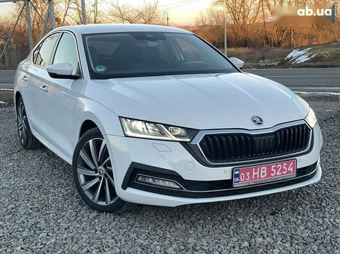 Skoda Octavia 2021 - фото 16